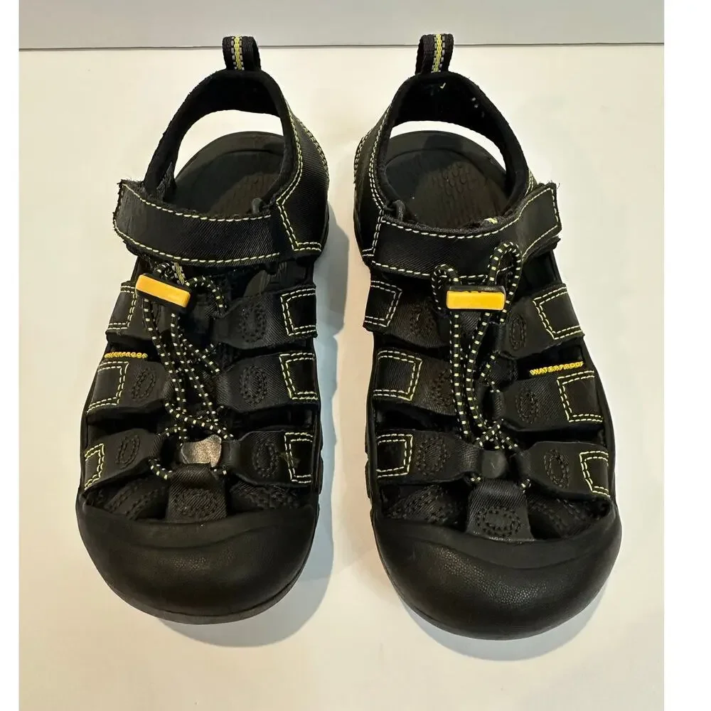 KEEN Newport Waterproof Hiking Sandals Youth Size 1 Black Outdoor Trail Shoes
